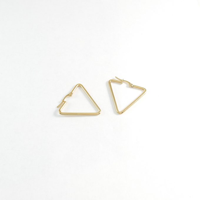 ARR0247  ARRACADA DORADA 30MM