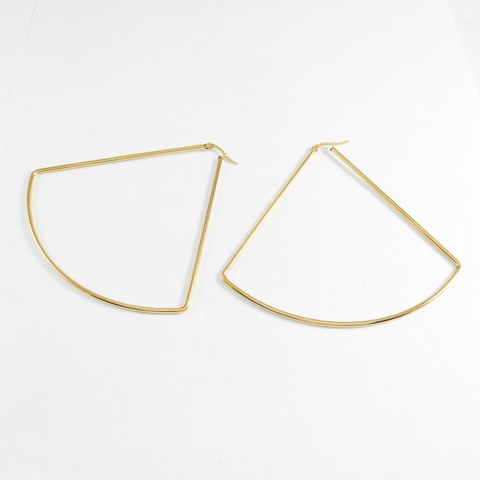 ARR0300  ARRACADA DORADA 80MM