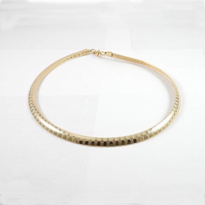C0317  GARGANTILLA DORADA