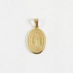 D0579  MEDALLA VIRGEN DORADA