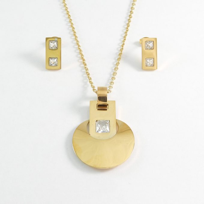 J2553  JUEGO DORADO CON CADENA
