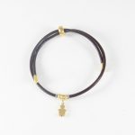 P3018  PULSERA CON DIJE DORADO